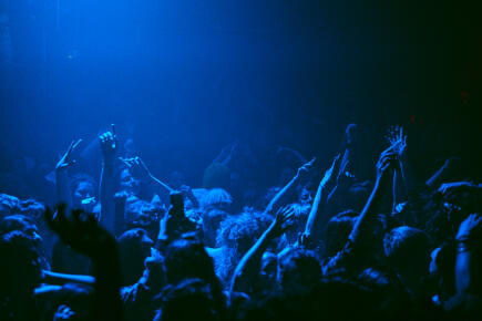 Wet For Me © Infininegatif