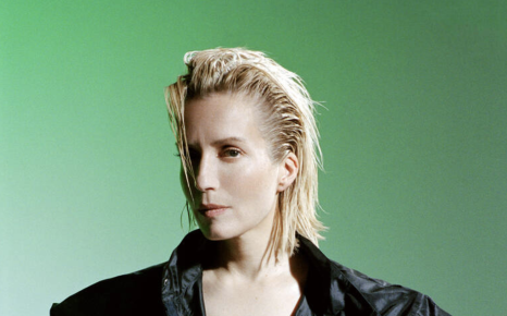 Jeanne Added © Camille Vivier