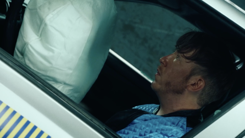 Clip de « LOVE’n’TENDRESSE » d’Eddy de Pretto