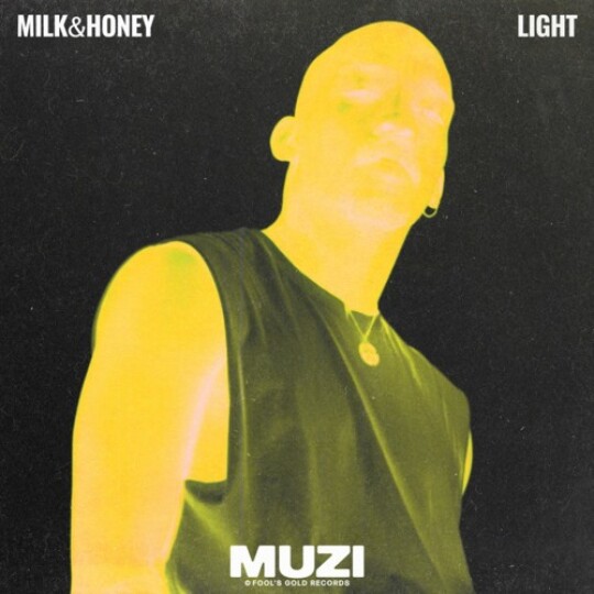 "Light" : le titre lumineux de Muzi pour sa maman