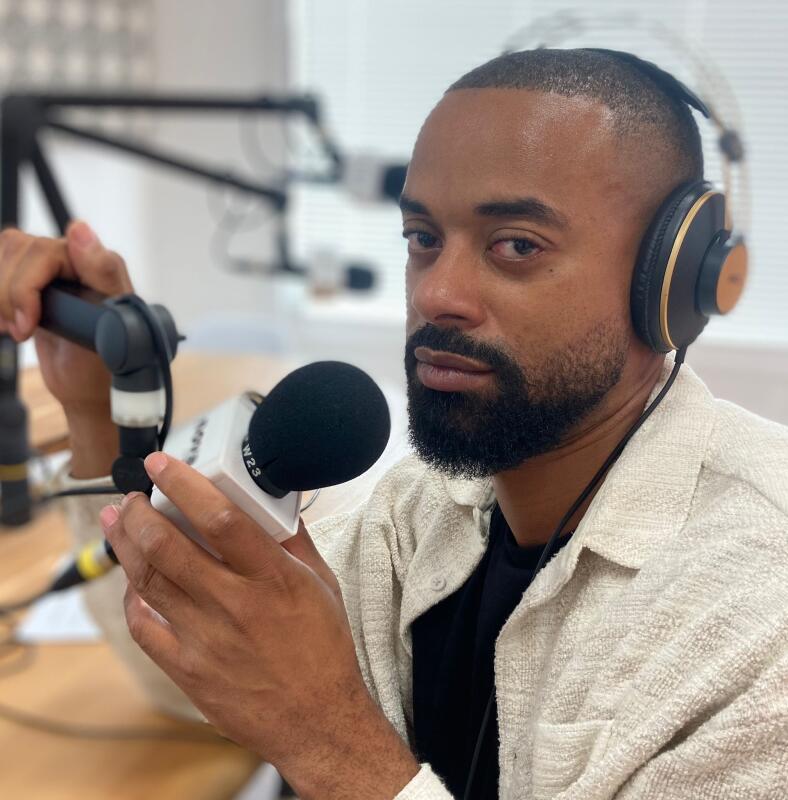 Coach Rman donne quelques conseils aux scientifiques