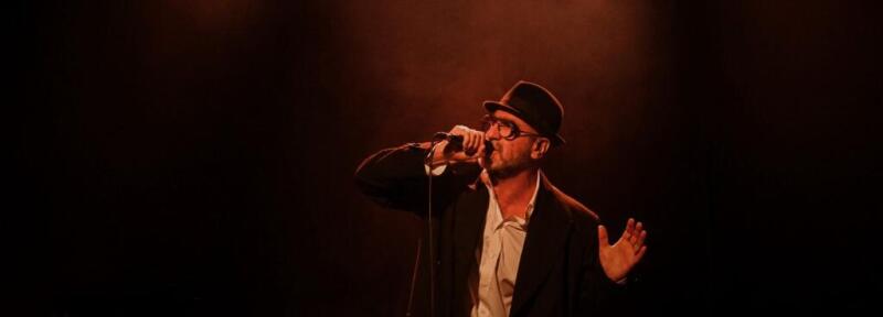 « Cantona sings Eric » : l’ex-star du foot est devenu chanteur