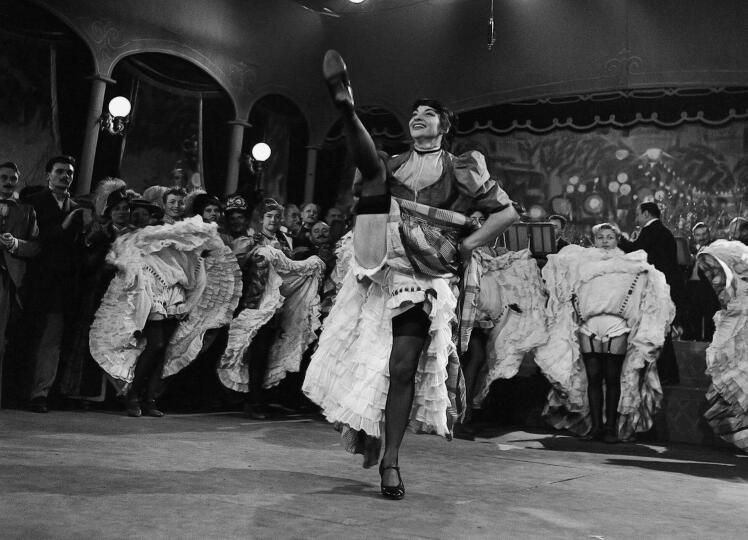 © Scène de French Cancan au Moulin Rouge dans une reconstitution télévisée de la vie de Toulouse Lautrec par Gilles Margaritis. Daniel Fallot, Ina via AFP
