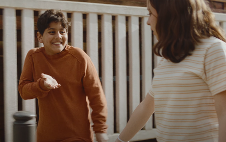 © Malik Djoudi, clip de "Vivant"