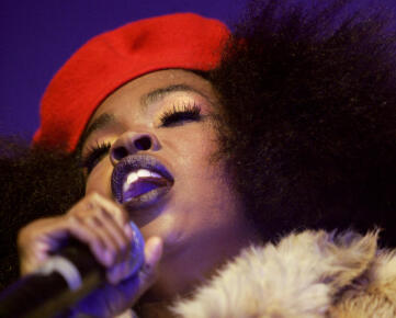 © Lauryn Hill des Fugees, le 8 décembre 2005 aux 27ème Transmusicales de Rennes, Fred DUFOUR / AFP
