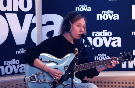 Louise Chennevière misogynie, Britney Spears & Pow wow