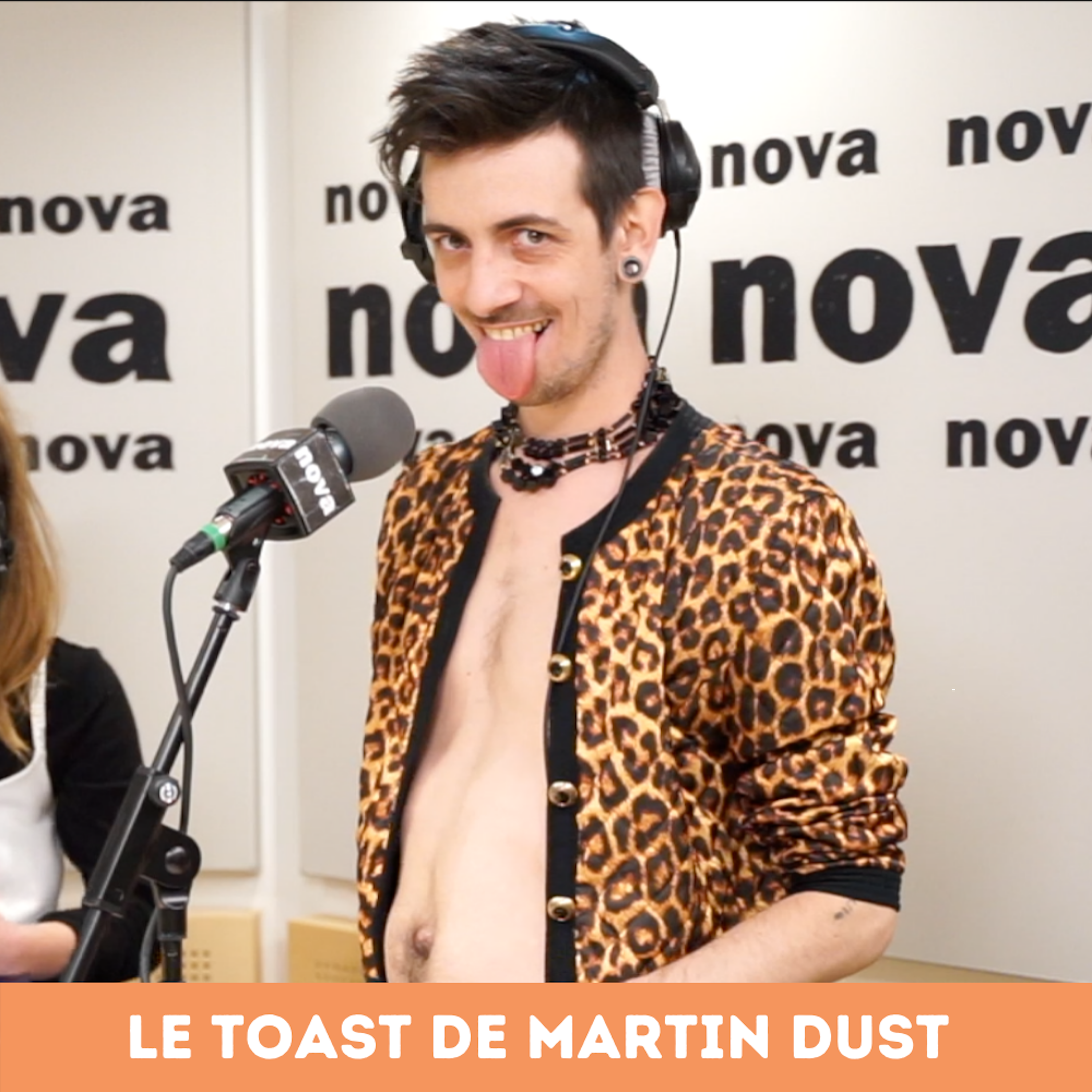 Martin Dust porte un Toast au 42ème jour de décembre 2020