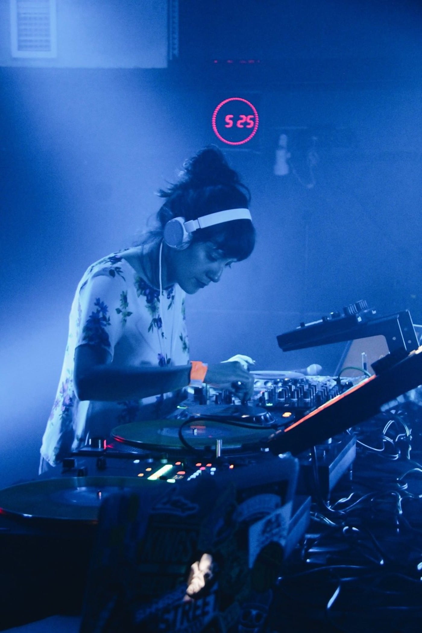 Worldmix : “Se Va A Caer” de DJ Mafe Maracuyeah