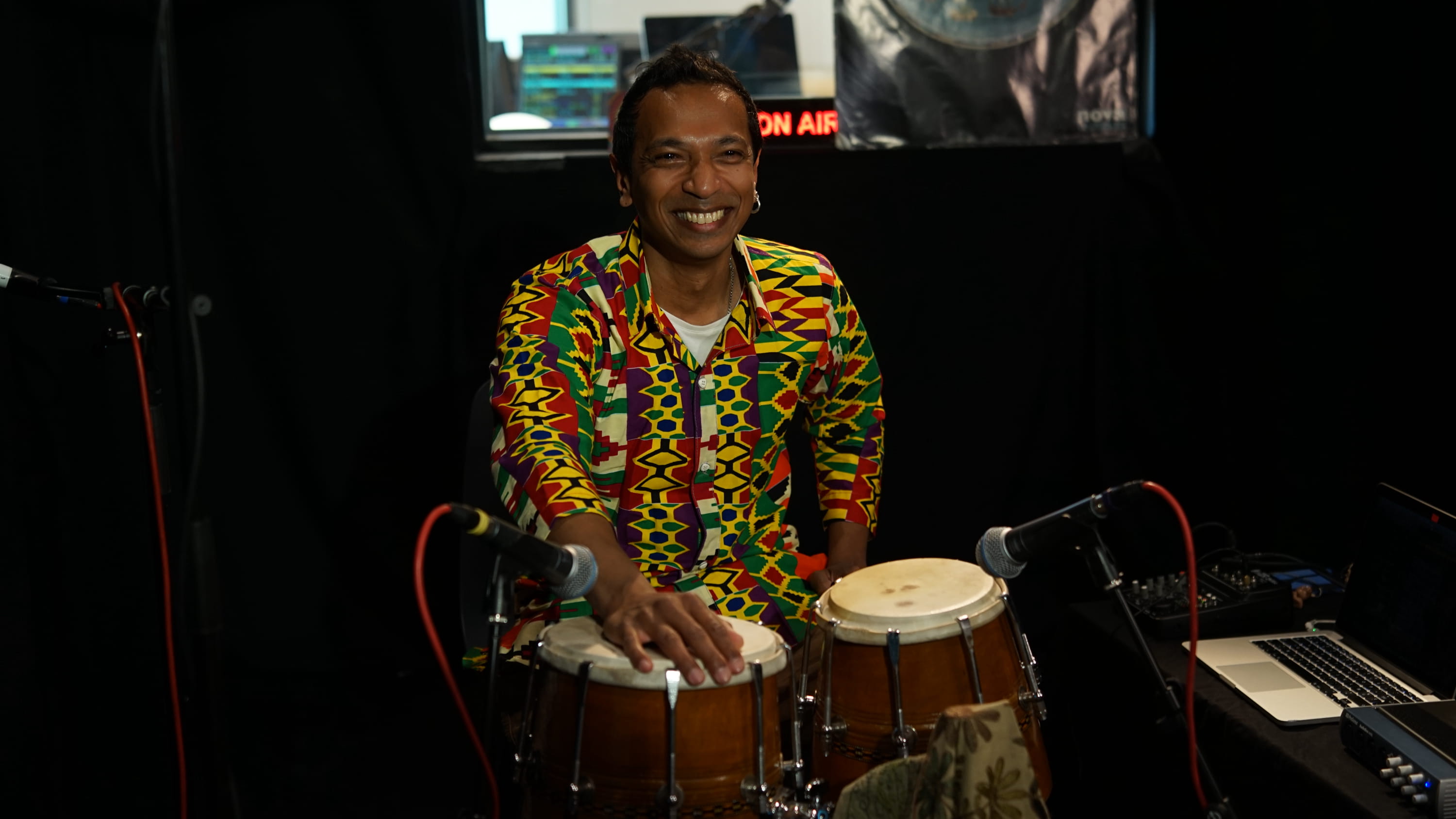 L’improvisation de Stéphane Edouard aux dholaks