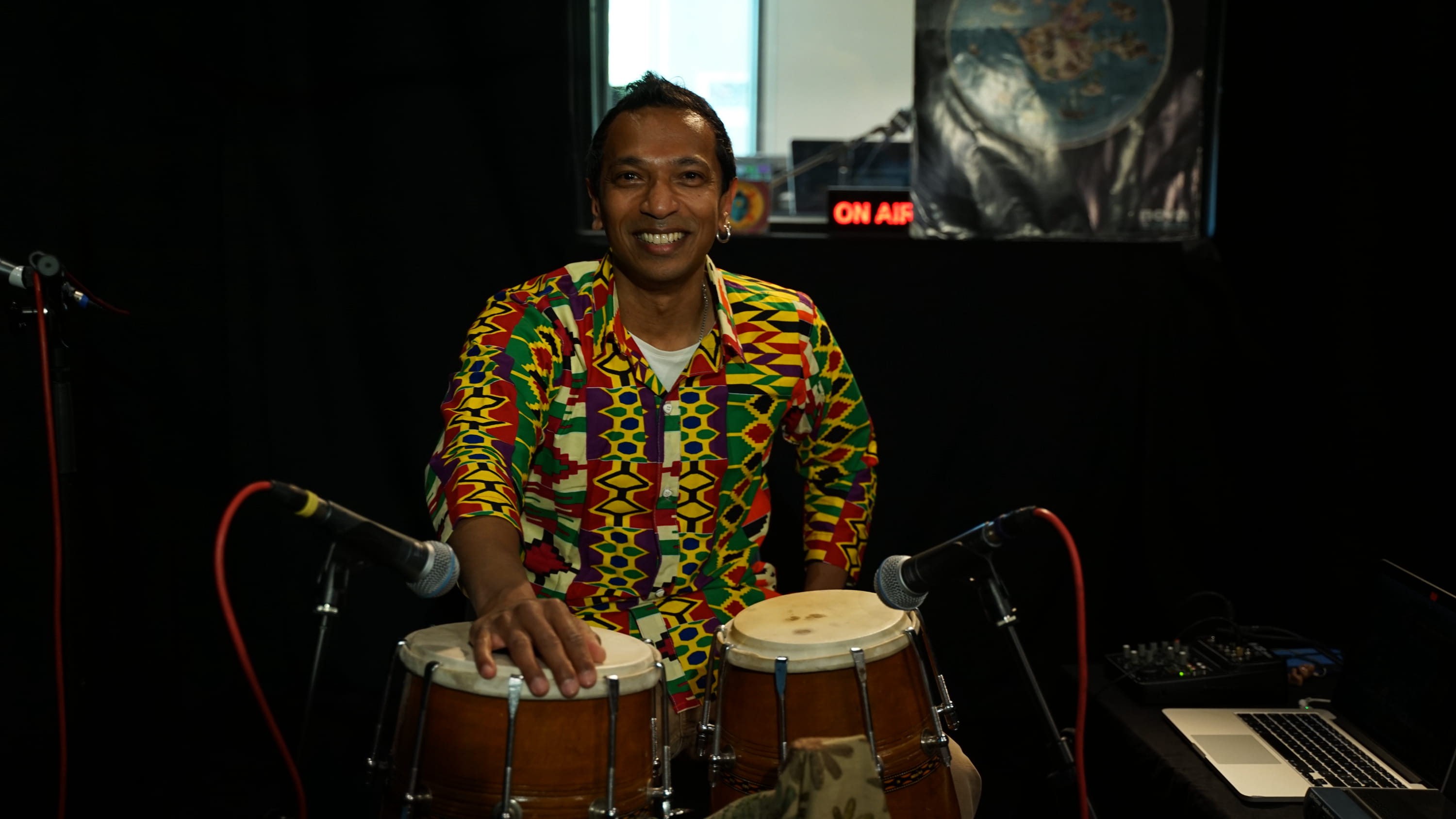 En images : L’improvisation de Stéphane Edouard aux Dholaks