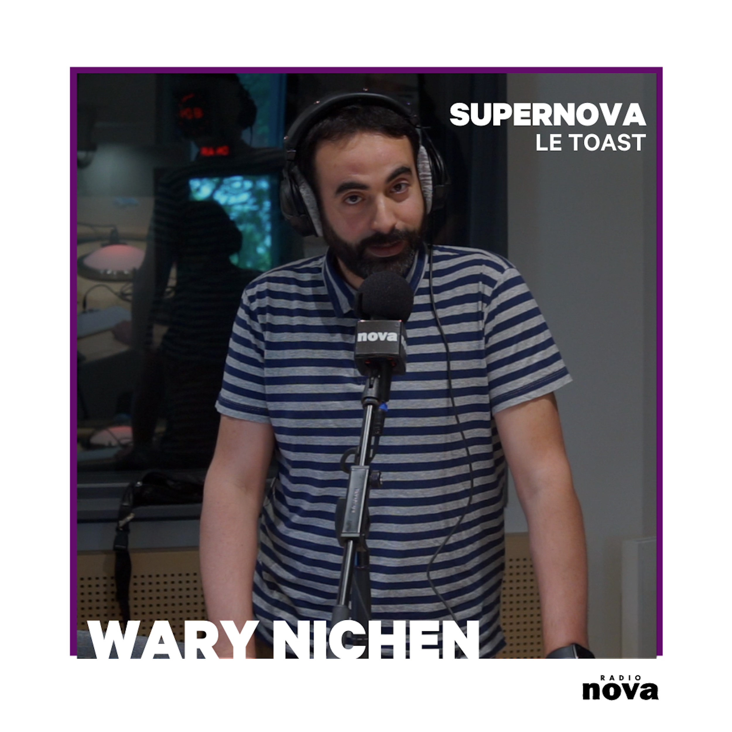 Wary Nichen porte un Toast « Infos Wary »