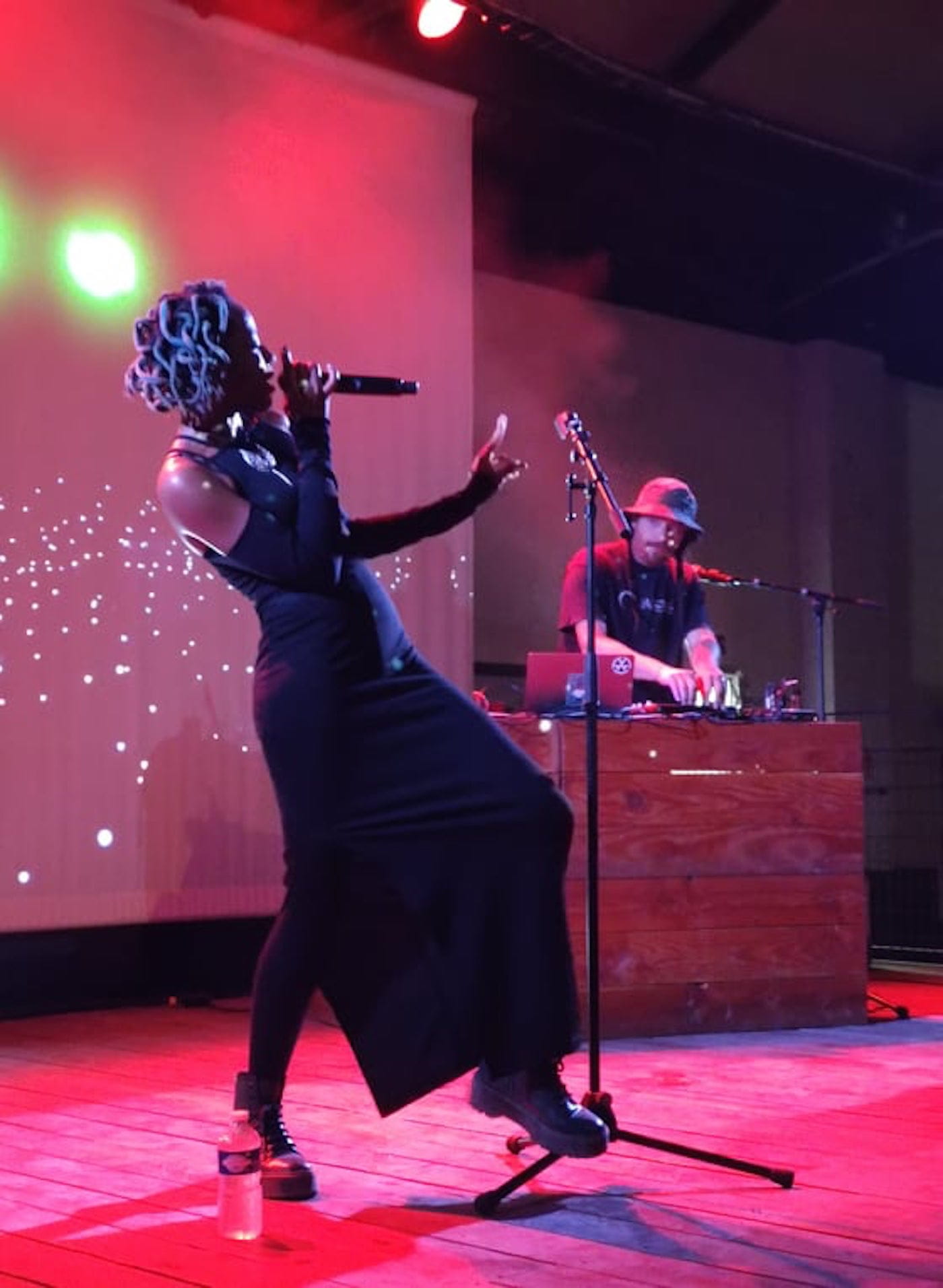 Yugen Blakrok en Live à la Halle Tropisme de Montpellier