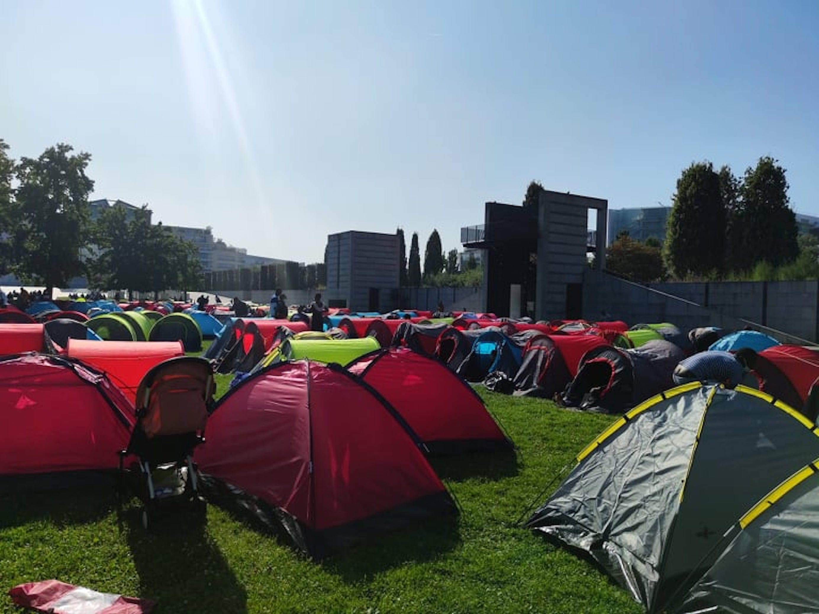 Réfugiés, l’attente sous des tentes