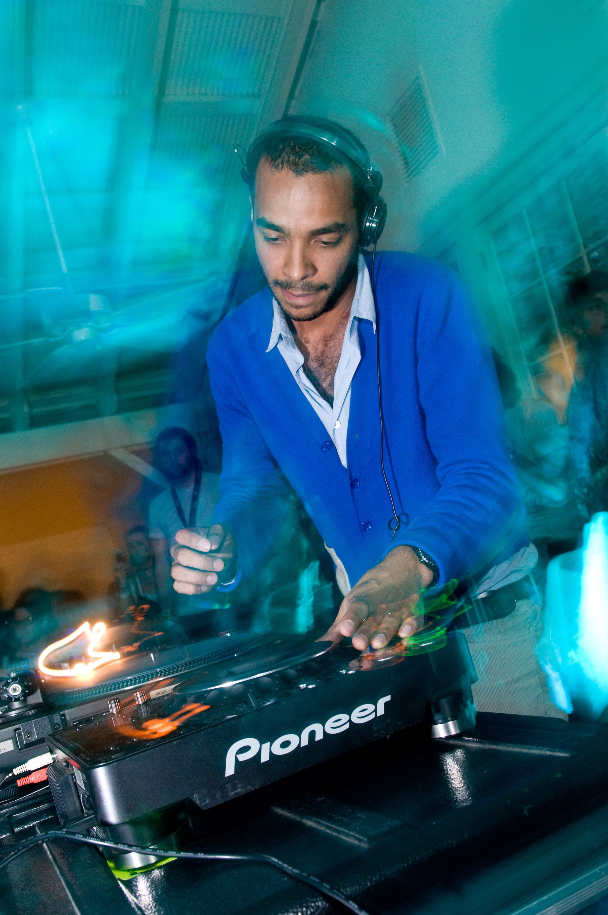 « SIMS sur Nova » #37 : Hommage à DJ Mehdi