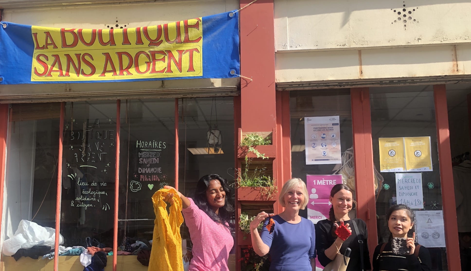 Tout est gratuit dans la boutique sans argent