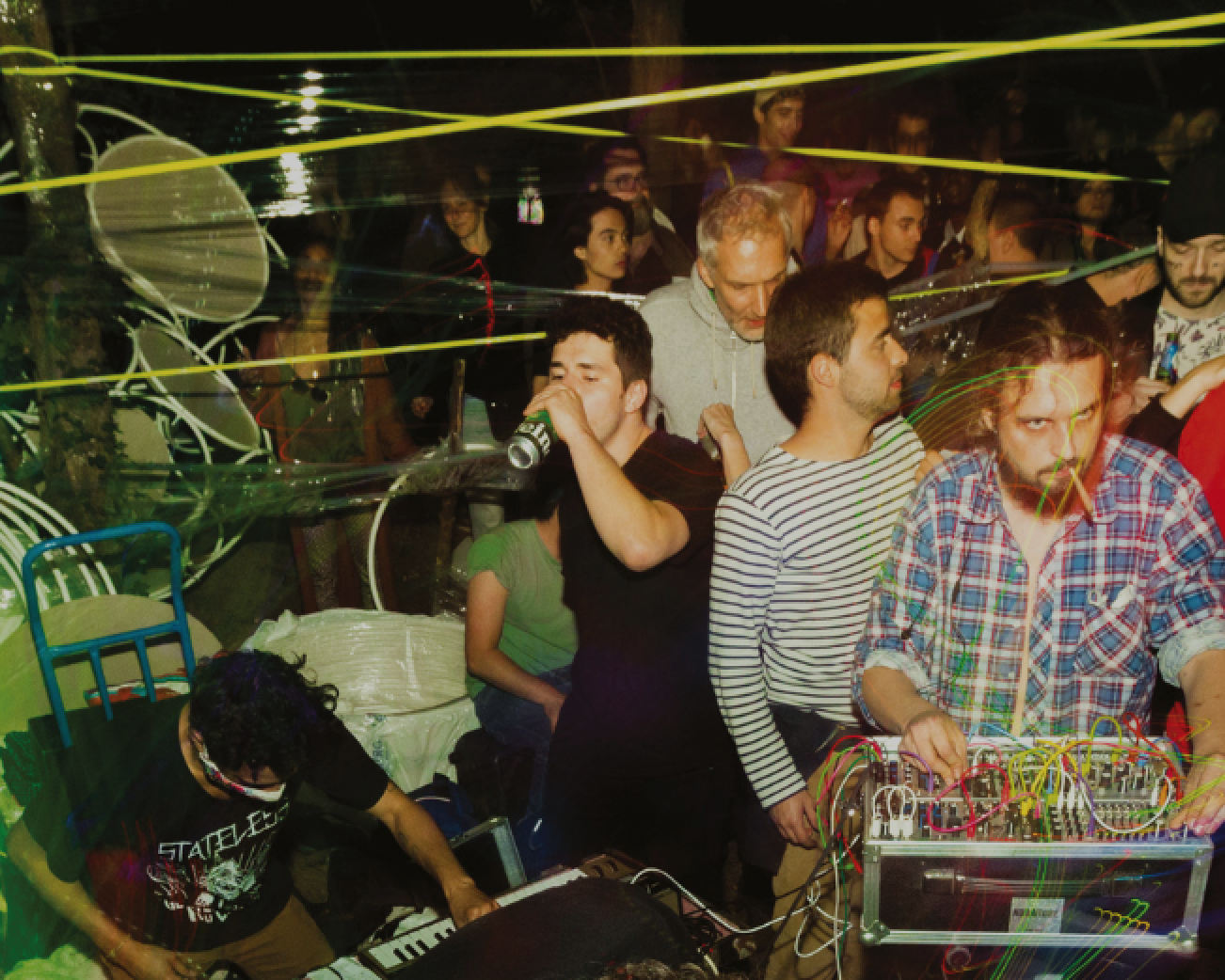 Manège à Trois invite le Collectif Microclimat