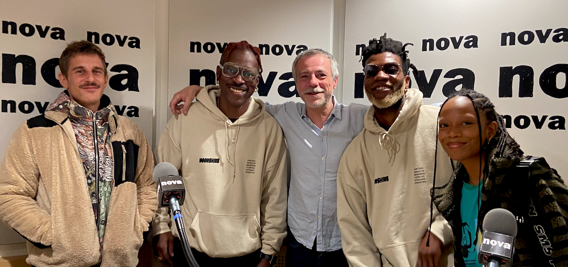 La MOONSHINE fait danser le monde entier et passe dans le Nova Club