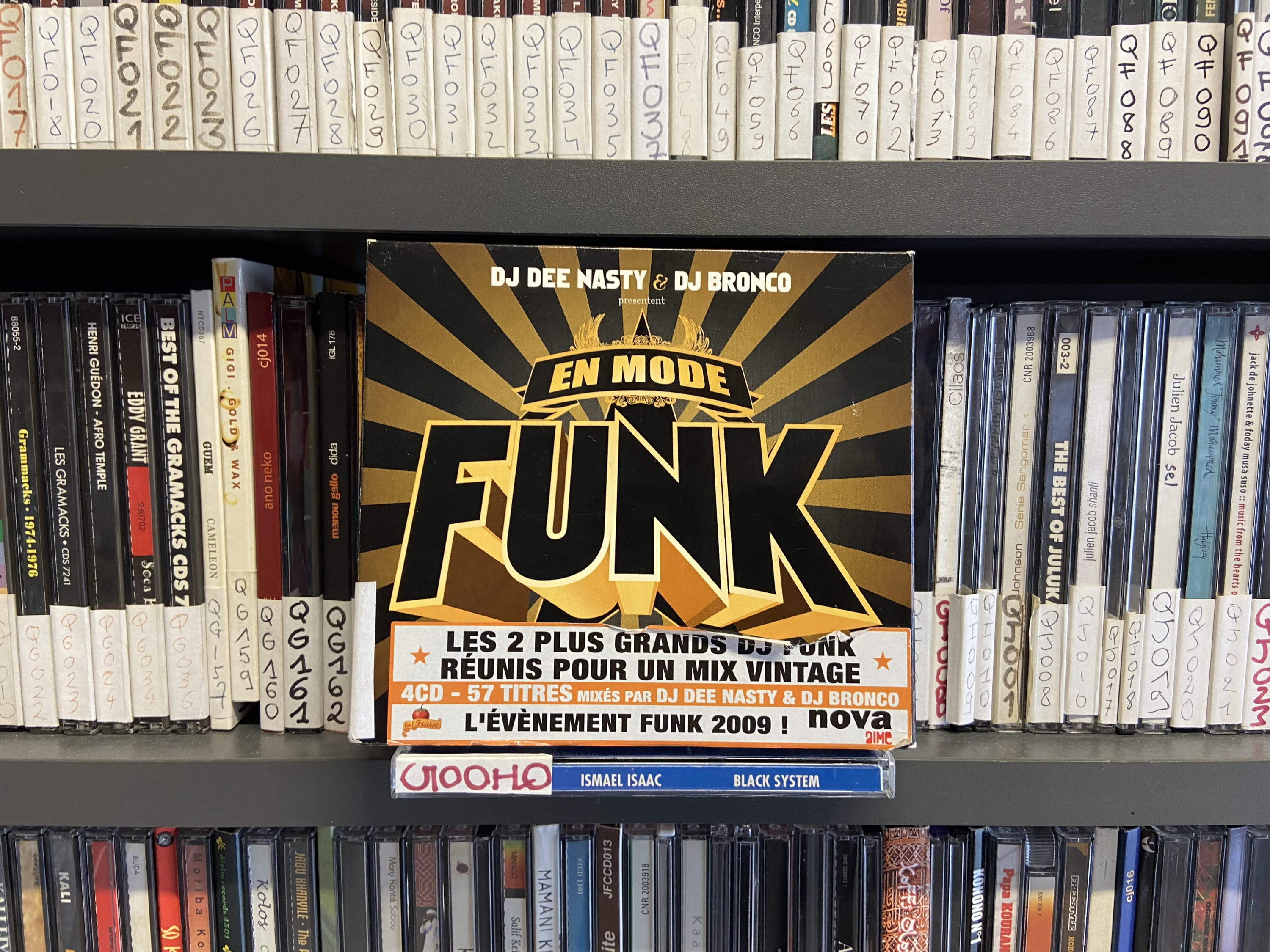 Un disque au hasard ? « En mode Funk » une compilation de Dee Nasty et Bronco