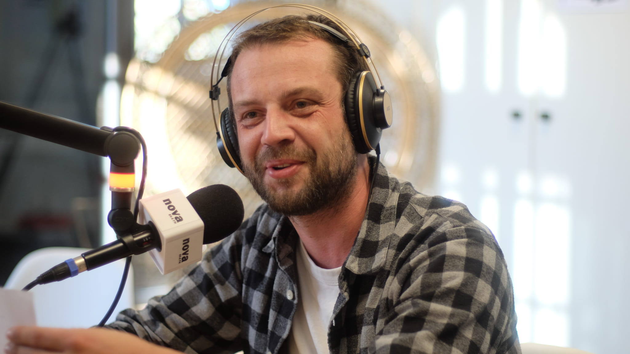 Très chère Nova, c’est la guerre!