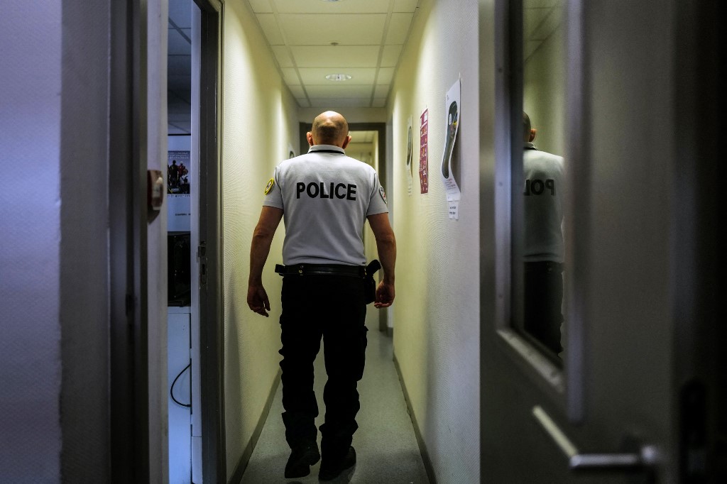 Police-a-Frejus_OLIVIER-CHASSIGNOLE-AFP.jpg