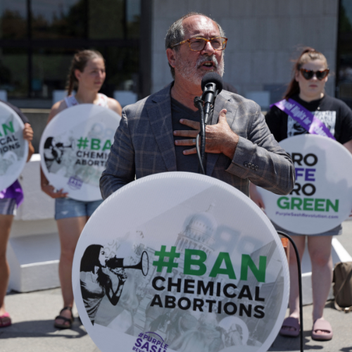 Le droit à l’avortement une nouvelle fois menacé aux États-Unis