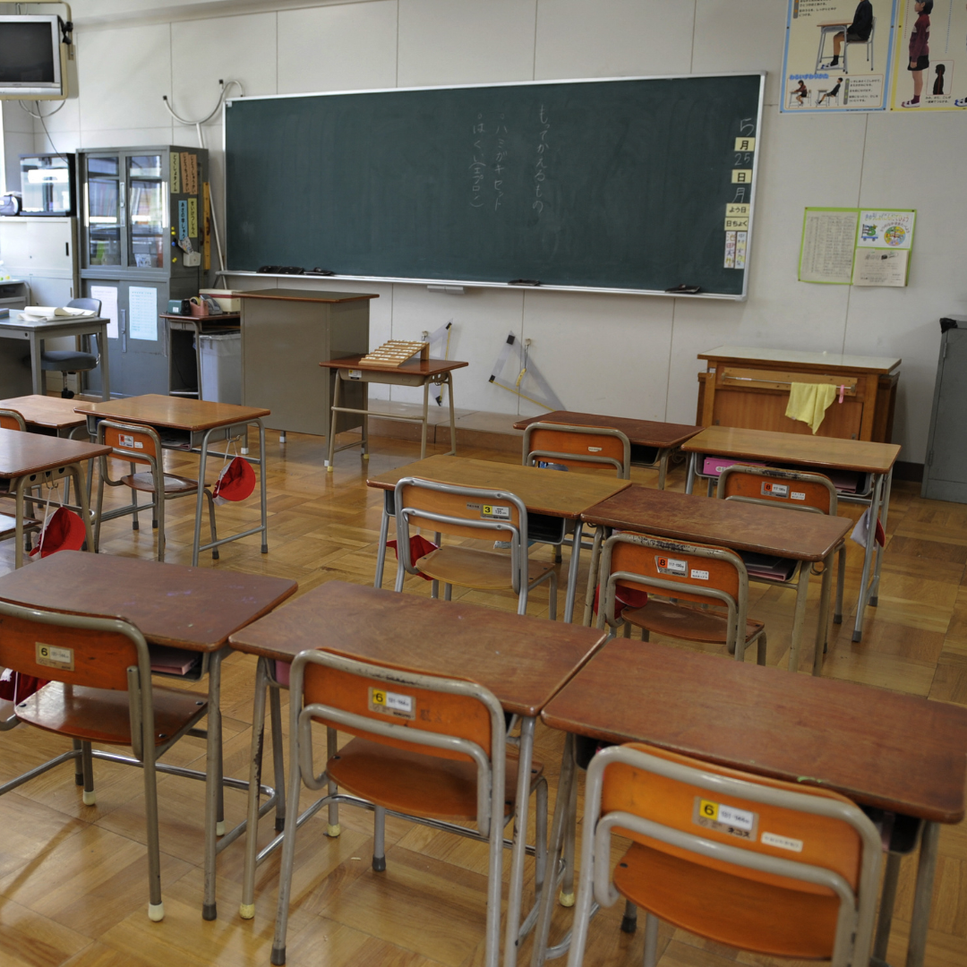 Au Japon, un vieillissement de la population et des écoles transformées