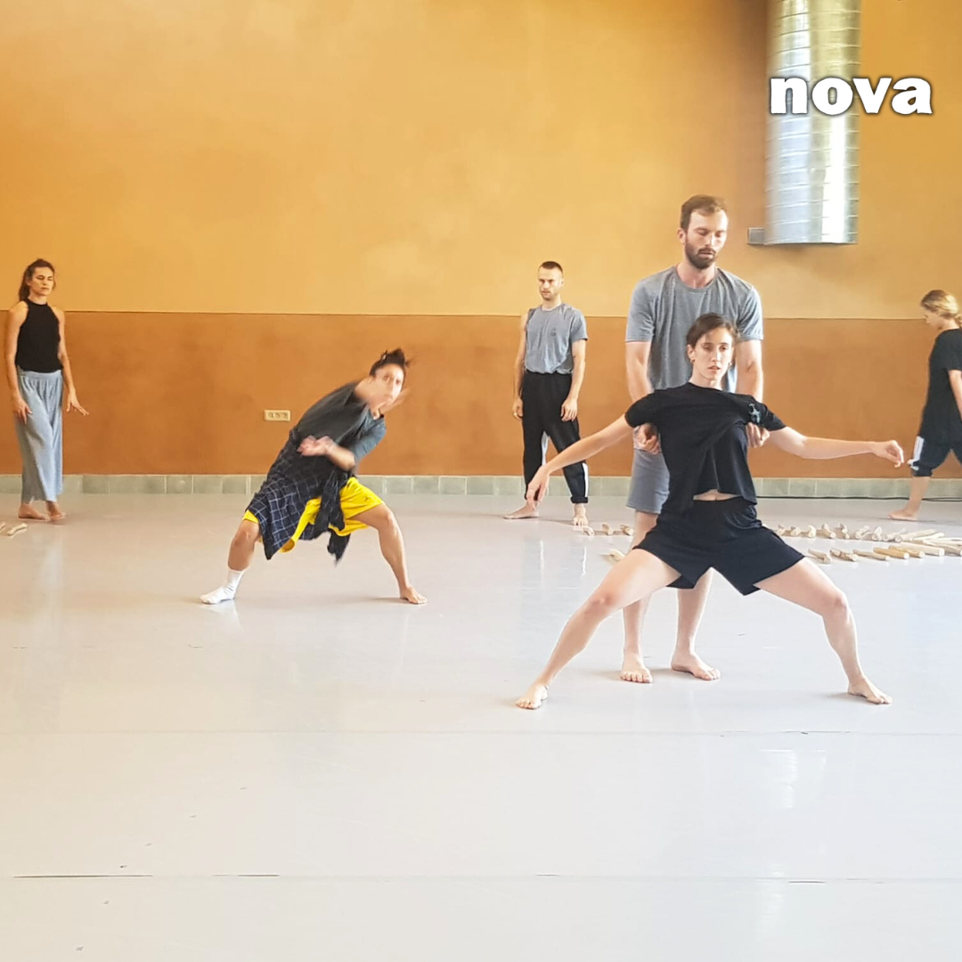 Le village éco artistique de la Vertigo Dance Company