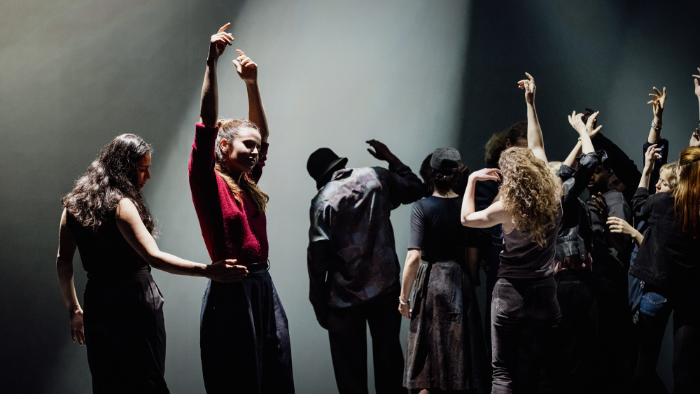 Nova Y Va : voir « Terrasses » de Laurent Gaudé, mis en scène par Denis Marleau, au Théâtre de la Colline